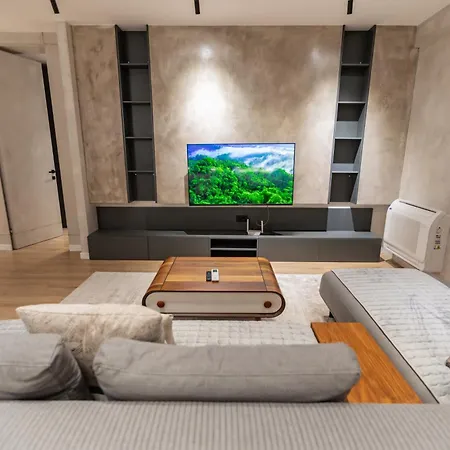 Cosmo Comfort * 地拉那