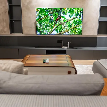 Cosmo Comfort * Тирана