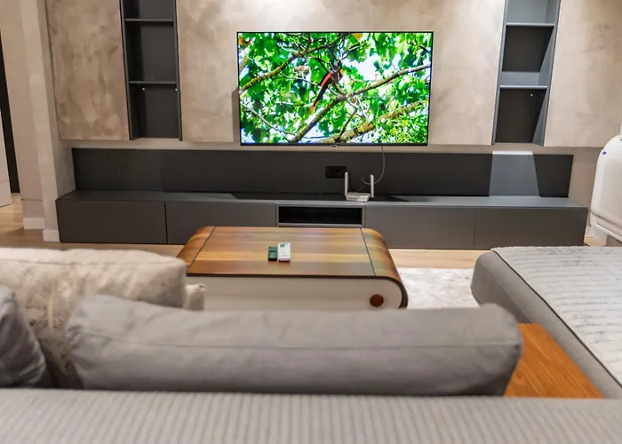 Cosmo Comfort * Тирана